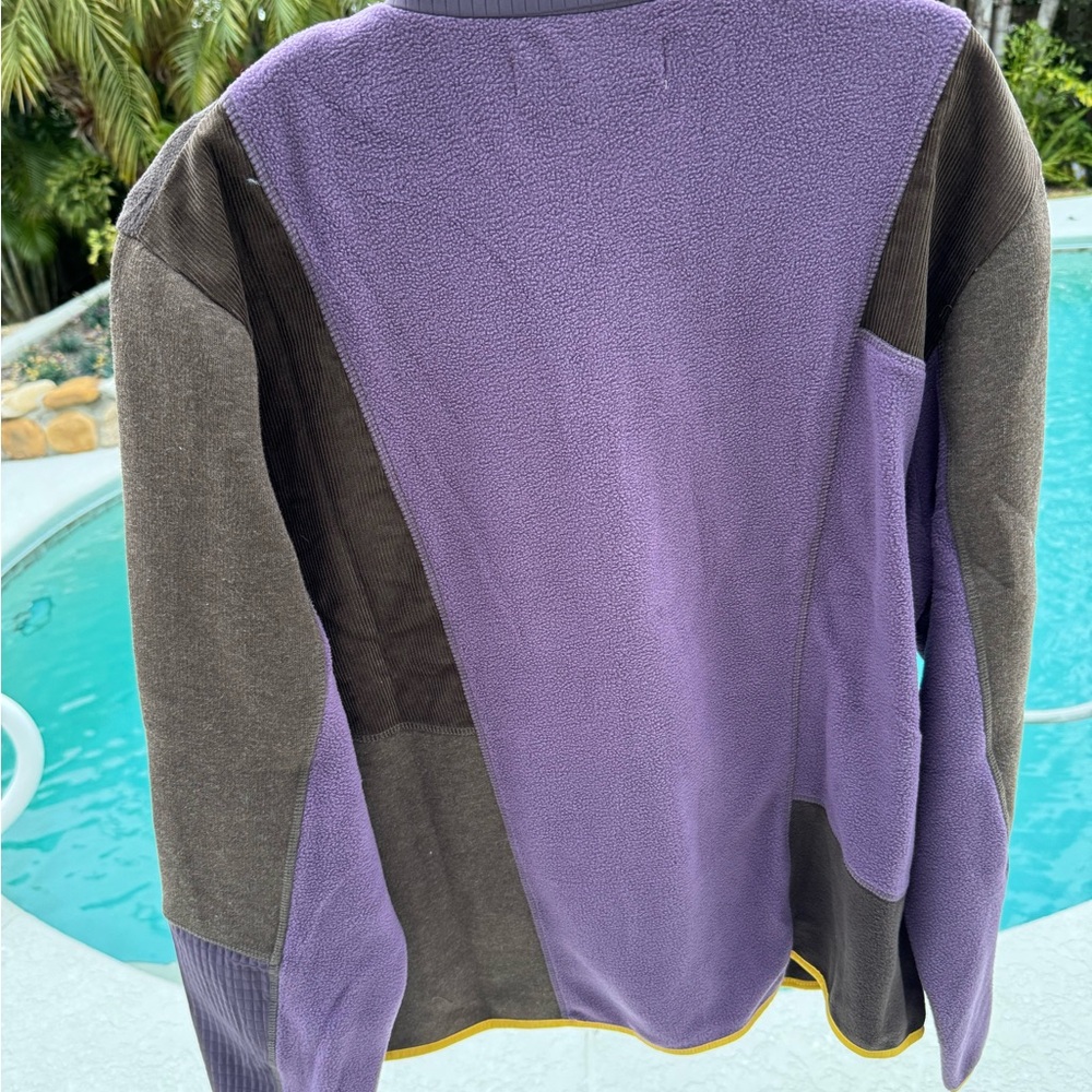 Round Two Fleece RARE - Picture 2 of 7